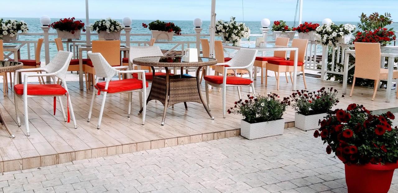 Hotel Shalanda Odessa Exterior foto